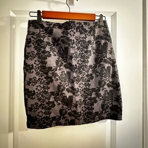 Skirt- unbranded M size